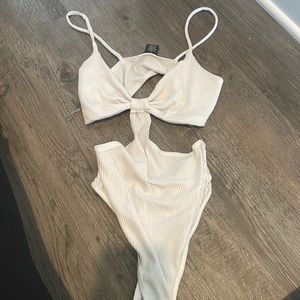 Body suit never worn